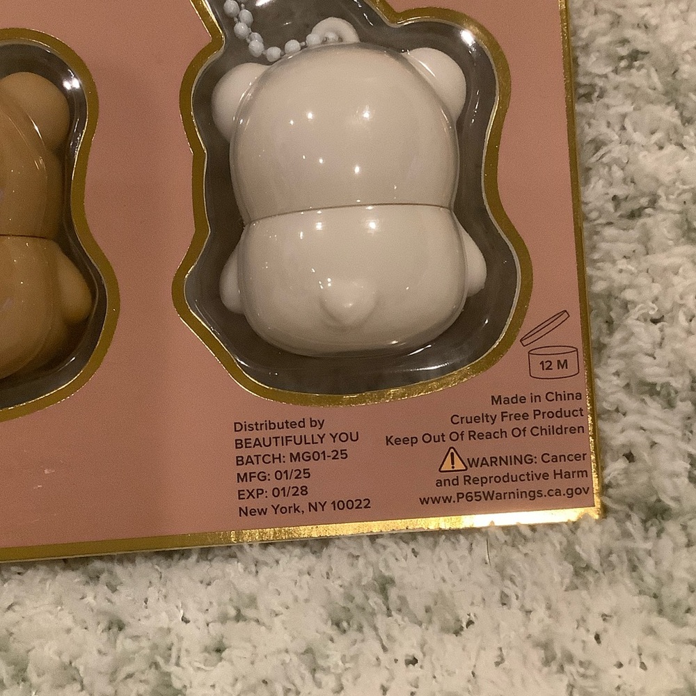 Beary Cute Flavored Lip Balm Trio Bear Keychains Set NWT 3x .24 oz - Picture 14 of 16